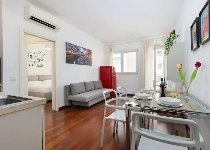 Luxury Suite Milano Centrale With Wi Fi Netflix